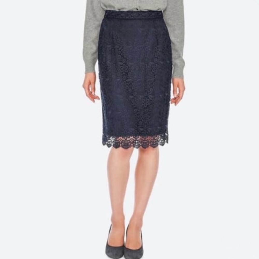 Uniqlo Lace Pencil Skirt